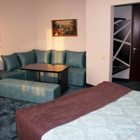 Nice Hotel Jerevan Eksteriør billede