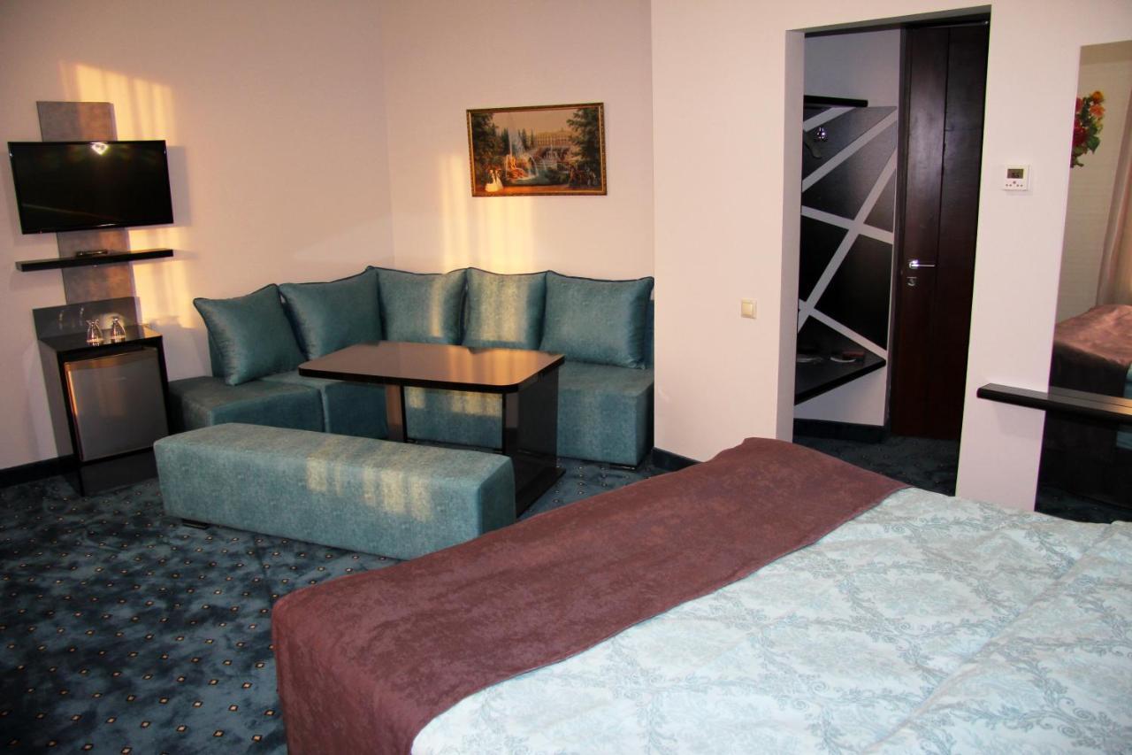 Nice Hotel Jerevan Eksteriør billede